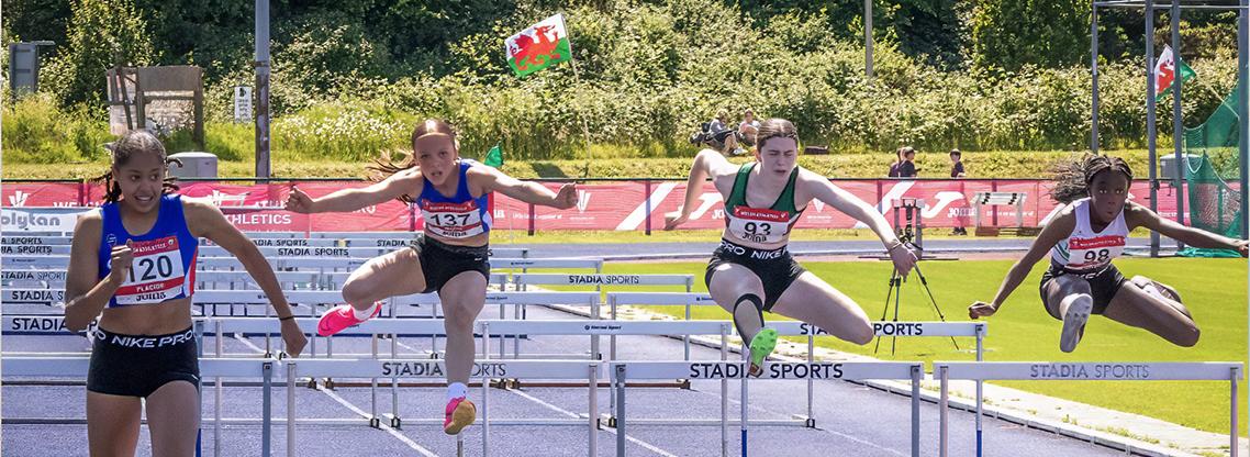Hurdles - Senior U15 Outdoors.jpg