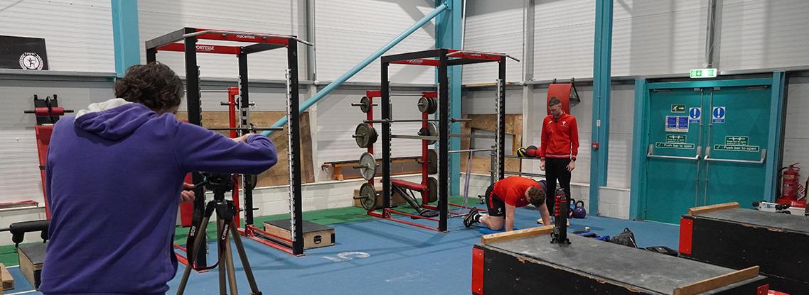 Physique Blog hero.jpg