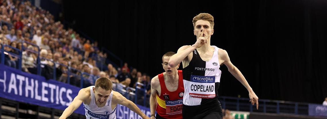 Piers Copeland wins the men's 1500m UK Indoor title.
