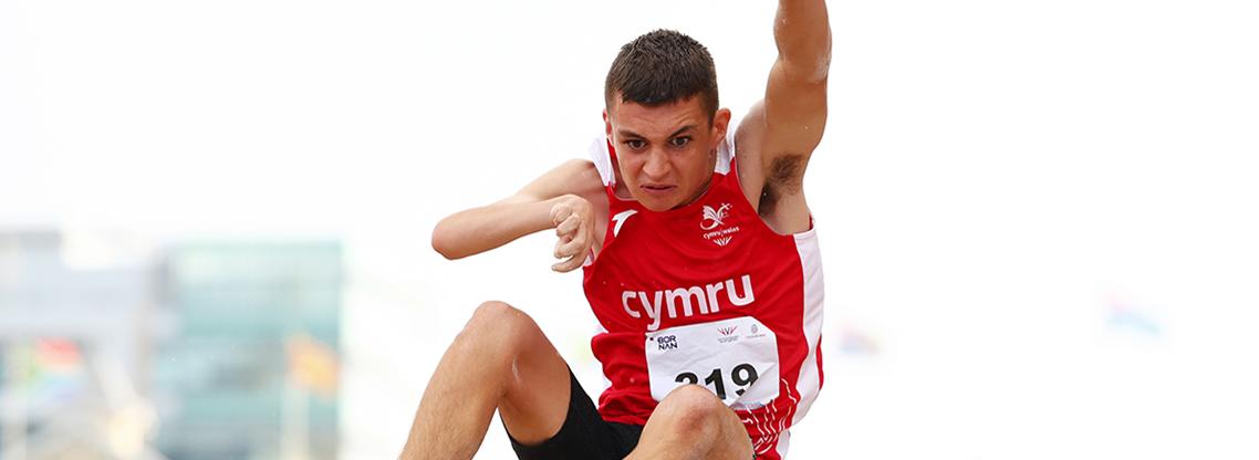 Tomi Roberts-Jones Hero Banner.jpg