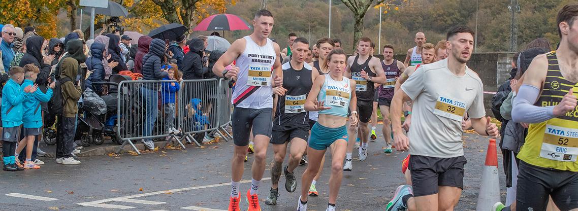 Weekend Round-Up Hero Clara.jpg