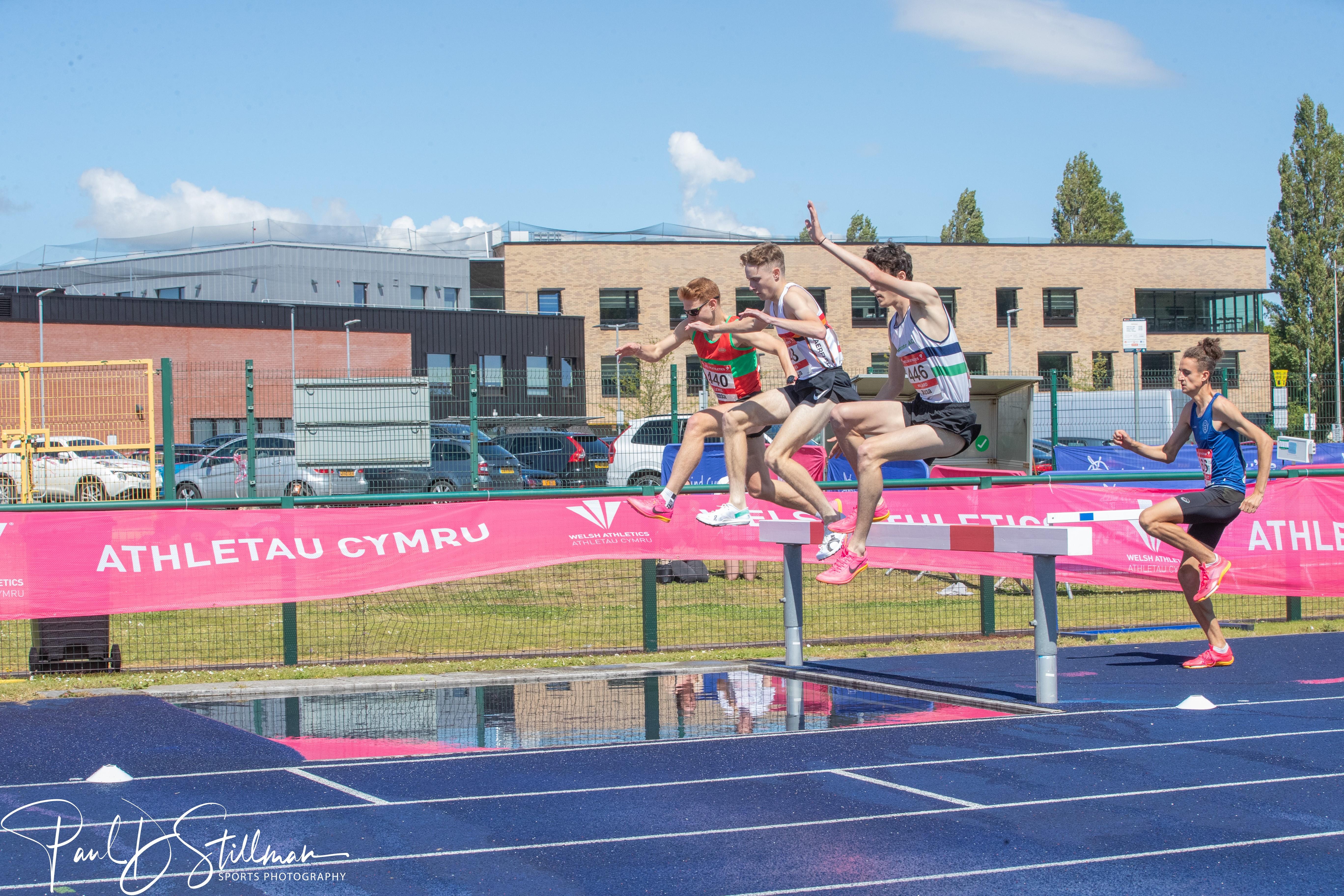 u18 steeplchase.jpg